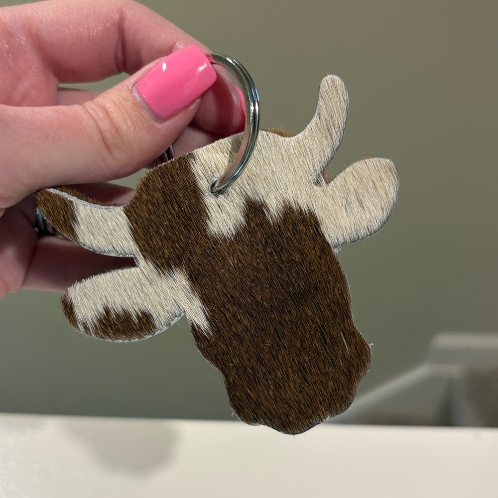 Genuine Leather Hair On Hyde Cow Keychain - Picture 1 of 3